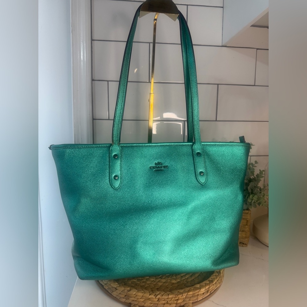 Authentic Coach Metallic Sea Green City Tote & matching Wallet - Picture 2 of 12